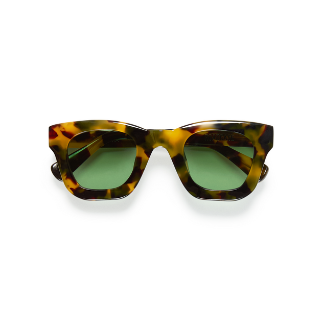 STRATA Roadcase Sunglasses in CAMEO PINK/SMOKE Roadcase – STRATA main image 4