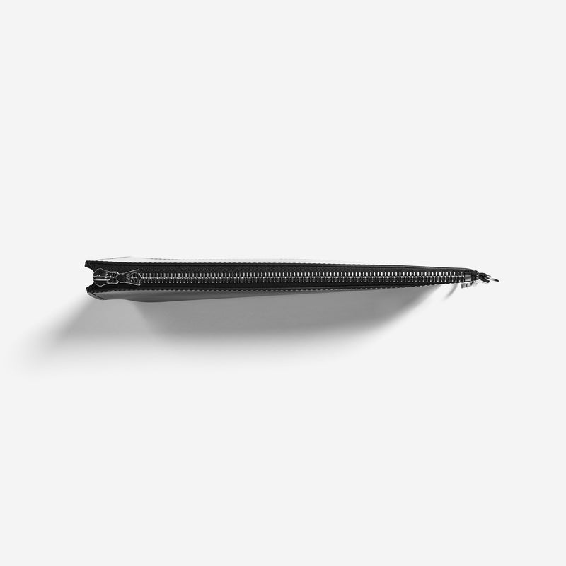 ZIP CLUTCH