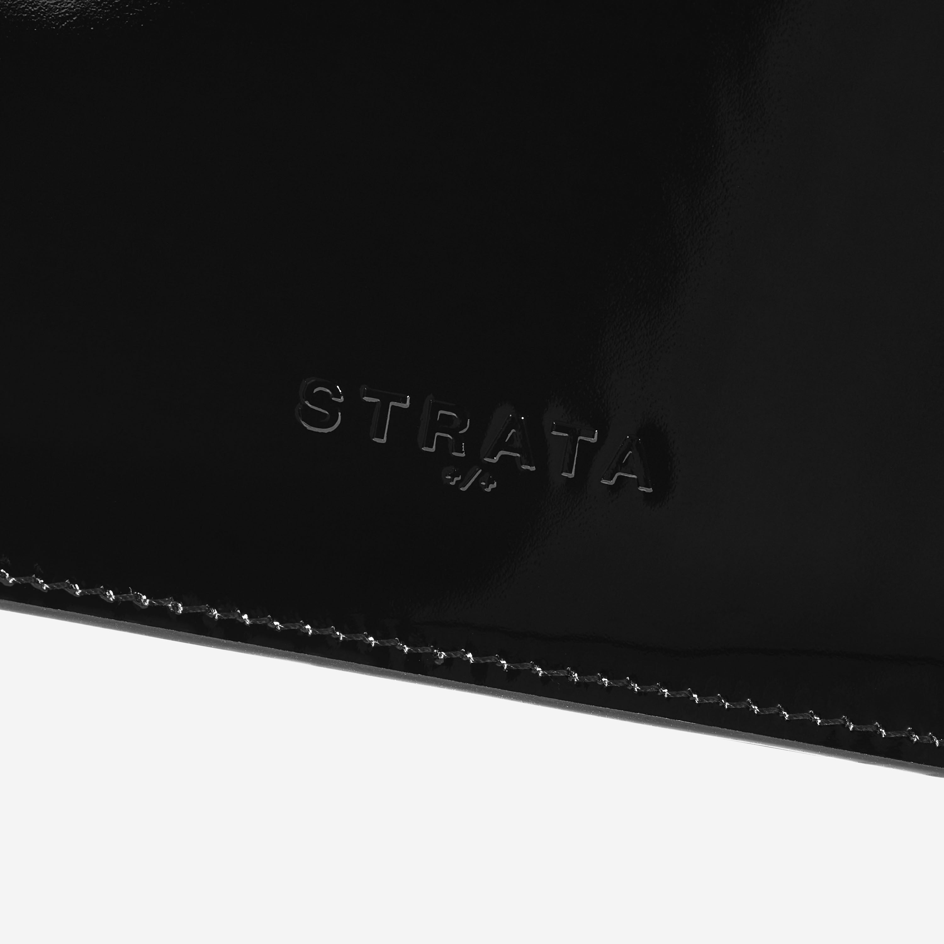 ZIP CLUTCH